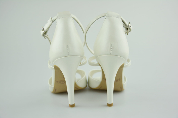 Kotyl 5949 biała ecru perła