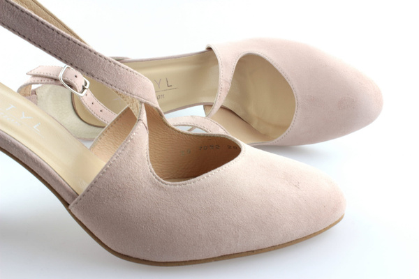 Kotyl 7080 róż puder zamsz