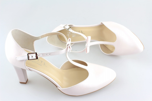 Kotyl 889 perła róż