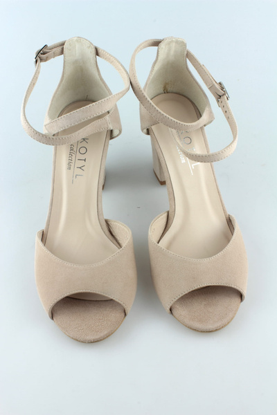 Kotyl 4343 beż piaskowy zamsz