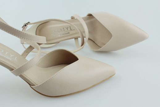 Kotyl 3729 beż lico