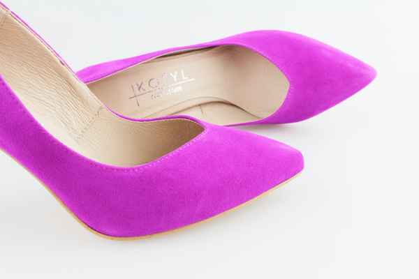 Kotyl 7293 fuksja zamsz