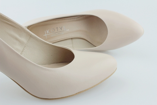 Kotyl 892 beżowy lico