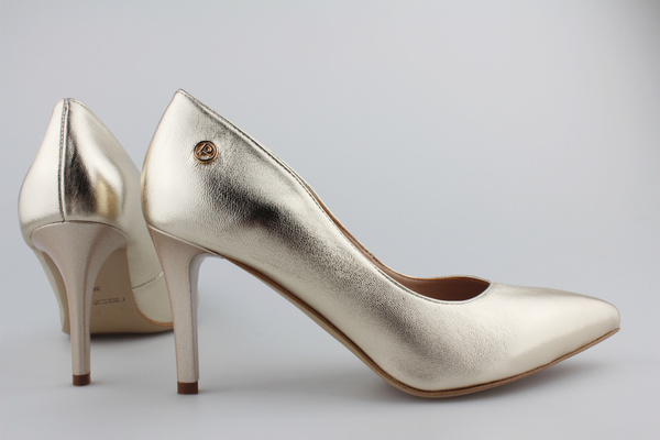 Prestige 2106 złoty