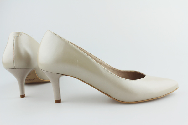 Kotyl 557 perła lico