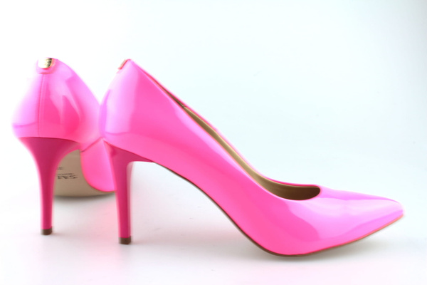 Sala 1816 róż lakier 695