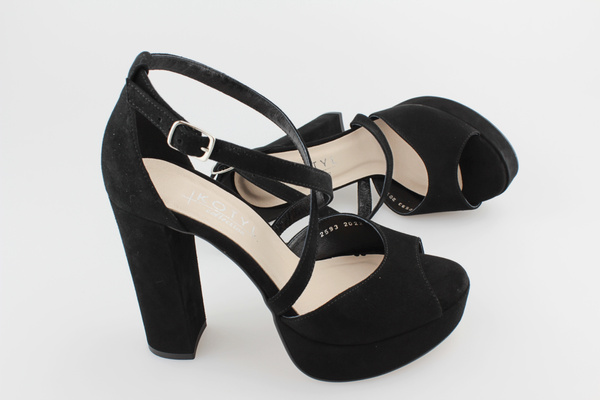 platformy Kotyl 2593 czarny zamsz