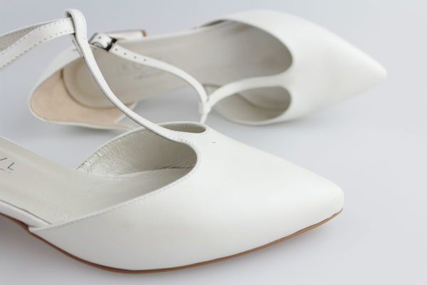 Kotyl 9931 biała ecru perła