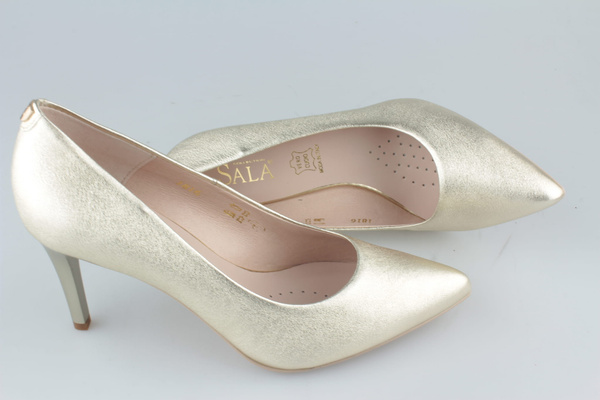 Sala 1816 złoto 1477