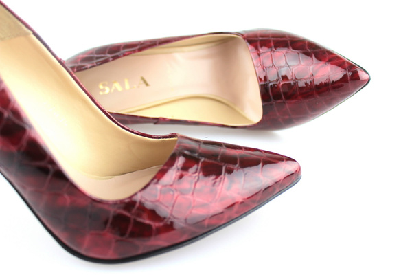 Sala 1839 bordo krokodyl