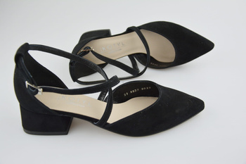 Kotyl 9917 czarny zamsz