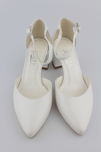 Kotyl 565 biała perła