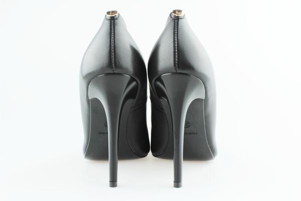 Sala 1810 czarny lico 08