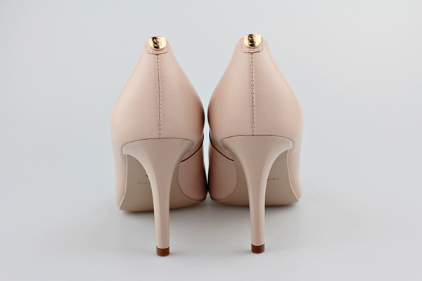 Sala 1816 róż 2003