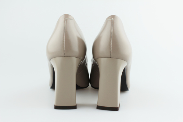 Kotyl 1273 cappuccino