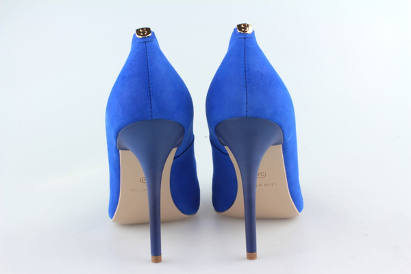 Sala 9457 chaber 1697