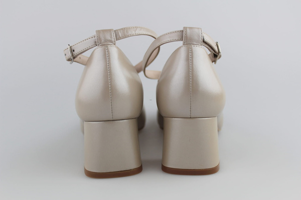 Kotyl 671 perła lico