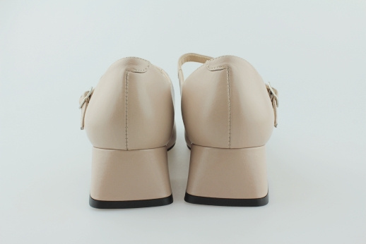 Kotyl 6923 czarny beżowy