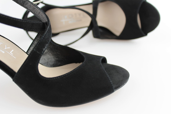 Kotyl 4325 czarny zamsz