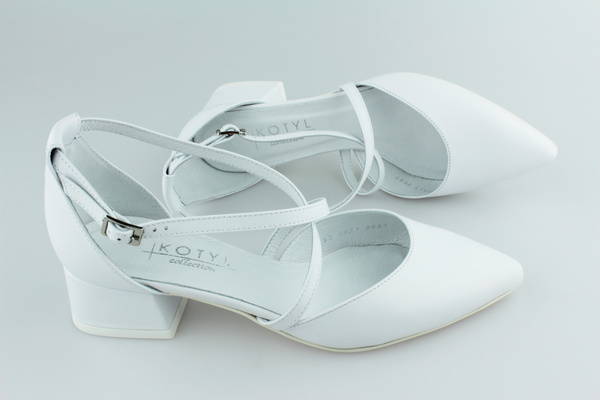 Kotyl 9917 biały lico