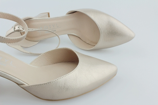 Kotyl 565 złoto vera