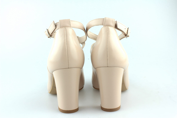 Kotyl 7091 beż lico