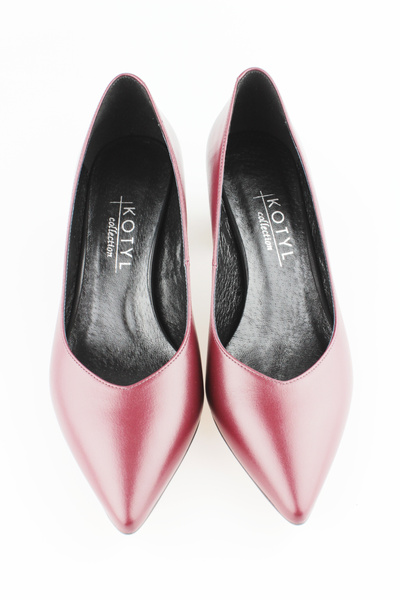 Kotyl 5431 bordo lico