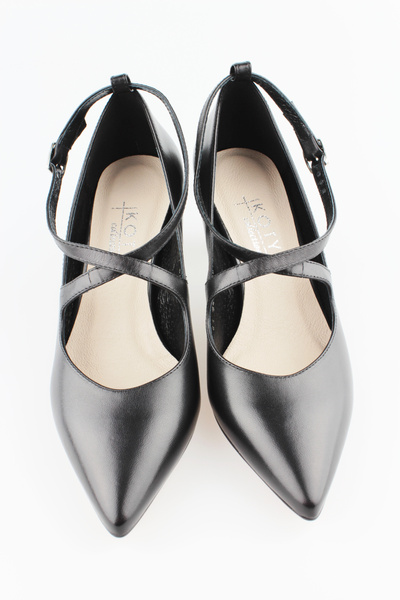 Kotyl 5425 czarny lico