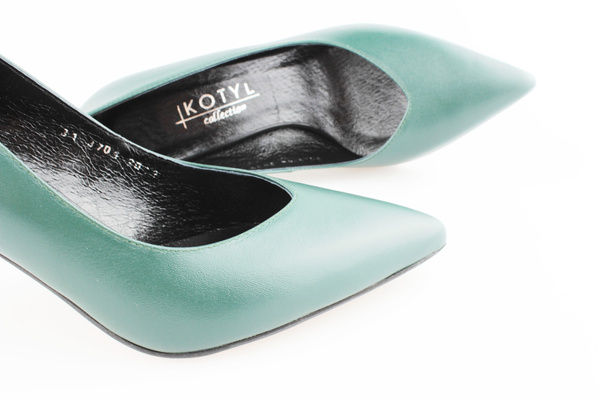 Kotyl 3701 zielony lico