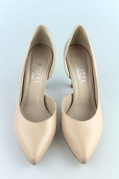 Kotyl 7303 beż lico