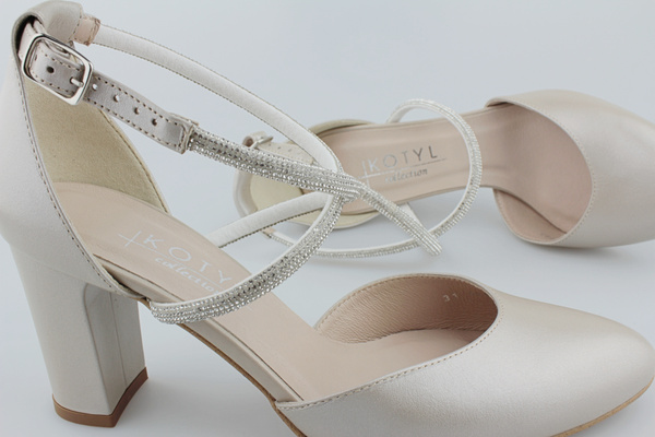 Kotyl 1289 perła perłowy