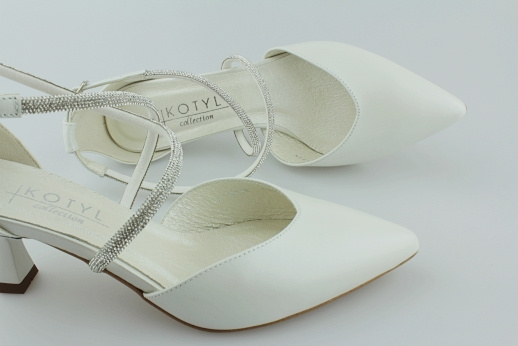 Kotyl 5445 biały perła