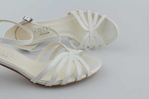 Kotyl 3825 biała ecru perła