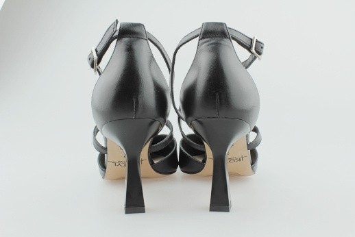 Kotyl 3729 czarny lico