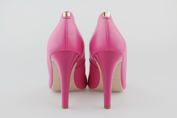 Sala 9116 fuksjowy 2065