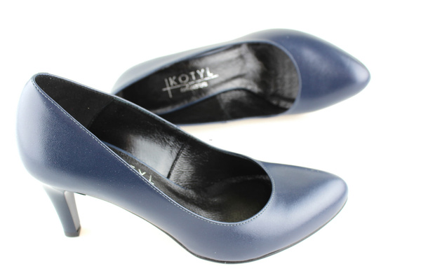 Kotyl 892 granat lico