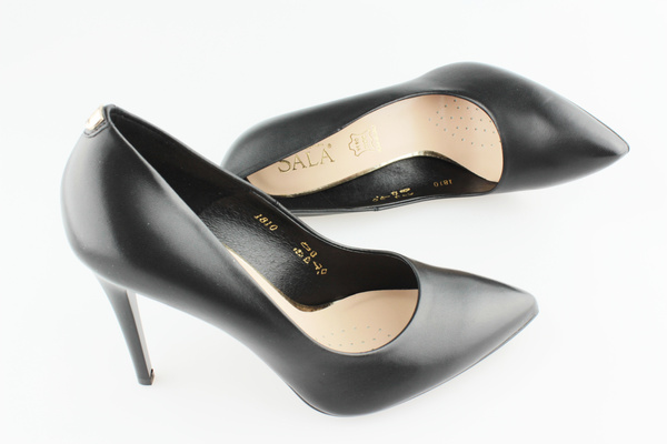 Sala 1810 czarny lico 08