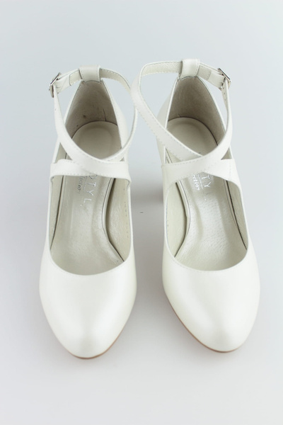 Kotyl 7091 biała ecru perła