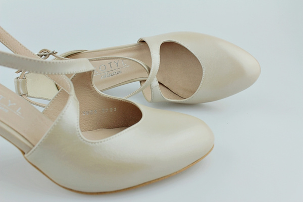 Kotyl 7079 perła lico