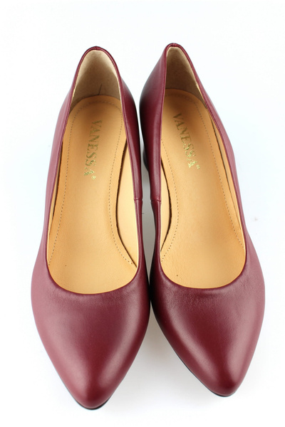 Vanessa 1368 wiśnia