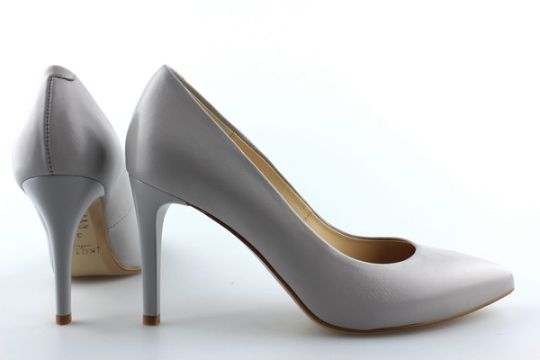 Kotyl 7267 jasny szary lico