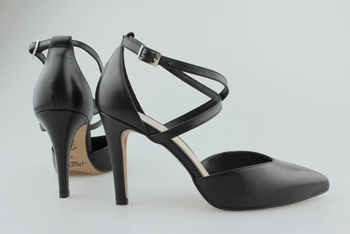 Kotyl 7315 czarny lico