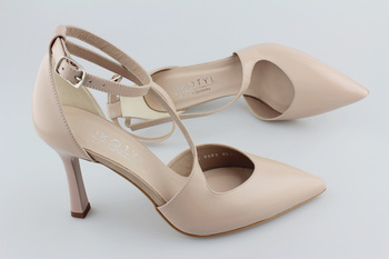 Kotyl 8503 beż + ozdobny wymieniany pasek