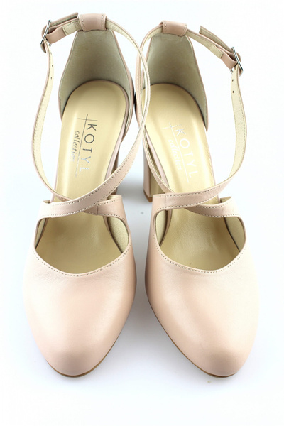 Kotyl 5907 beż lico