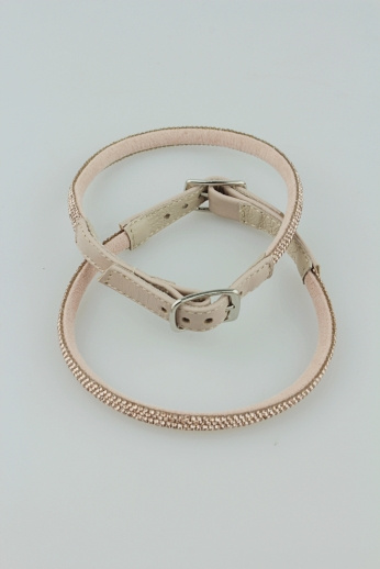 ozdobny pasek beżowy