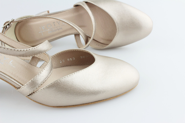 Kotyl 663 złoty vera