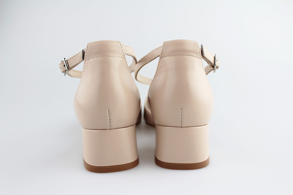 Kotyl 9917 beż lico