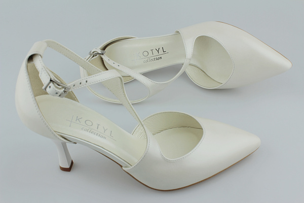 Kotyl 3727 biała ecru perła