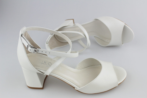 Kotyl 3803 biała ecru perła