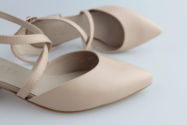 Kotyl 9917 beż lico